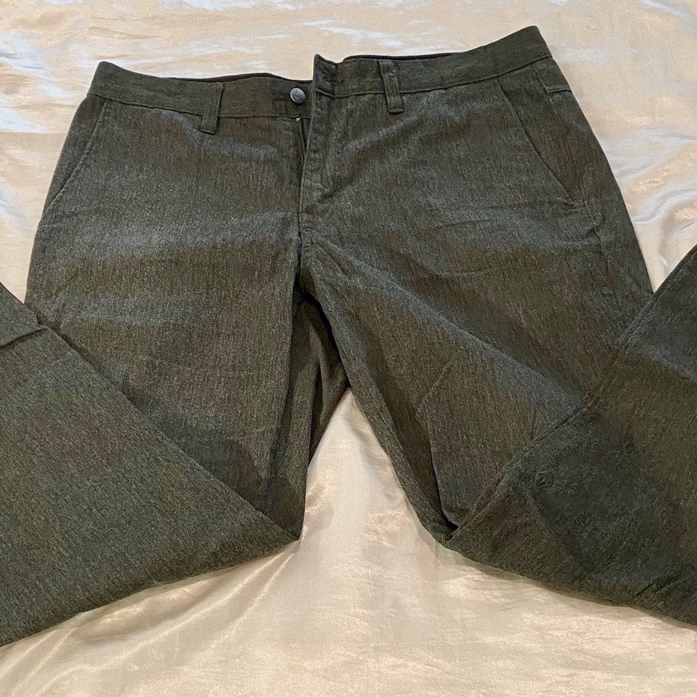 VOLCOM CLASSIC PANTS SIZE 36